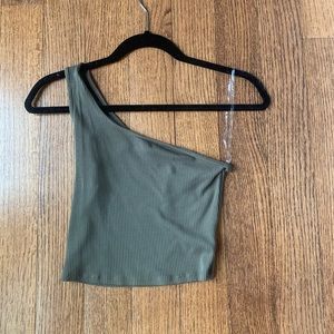 Ribbed one shoulder crop top